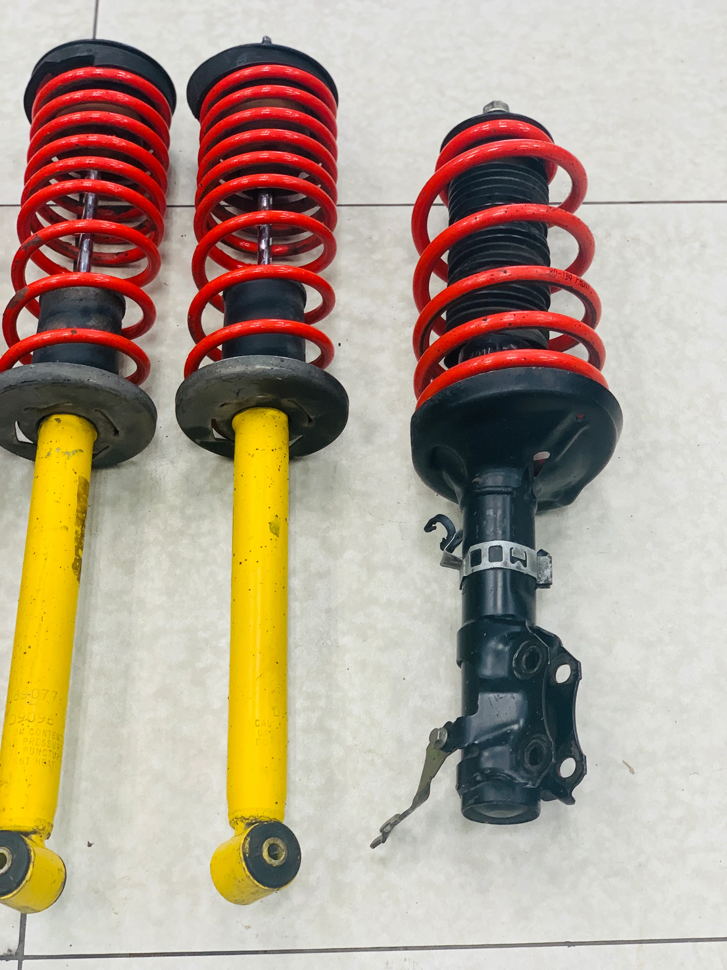 VW MK3 VR6 SHOCKS & LOWERING SPRINGS - Image 10